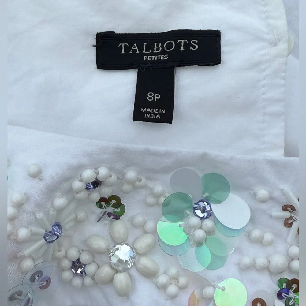 Talbot's sleeveless 100% cotton blouse with unique embroidered yoke - size 8P - Picture 3 of 6